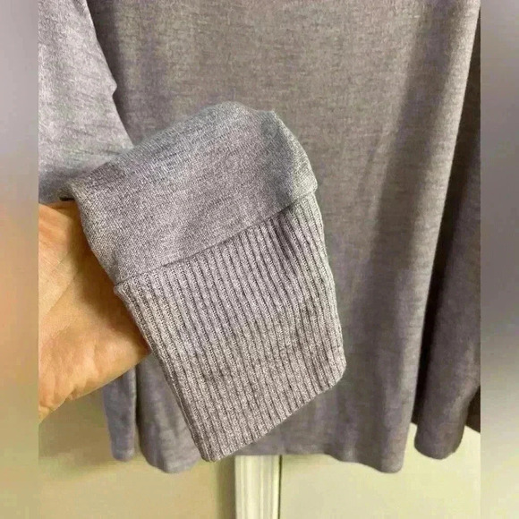 Torrid sleep top crewneck Heather purple long sleeves lightweight 1X - Picture 3 of 6